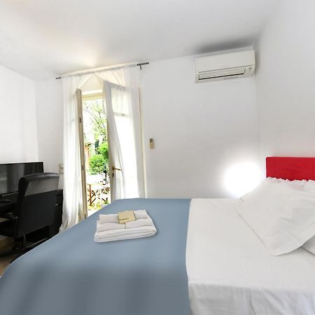 Relais Villa Isabel Пьетразанта Экстерьер фото