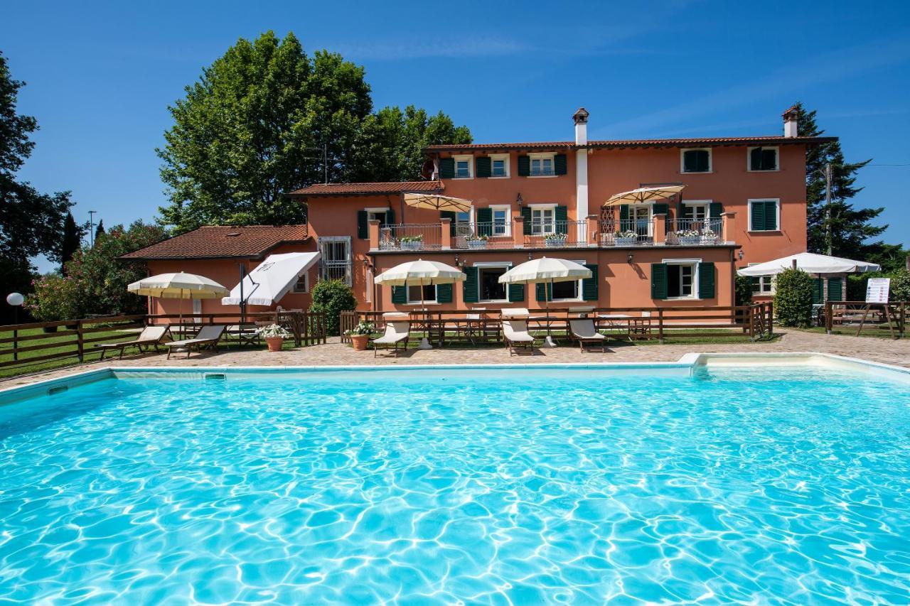 Relais Villa Isabel Пьетразанта Экстерьер фото