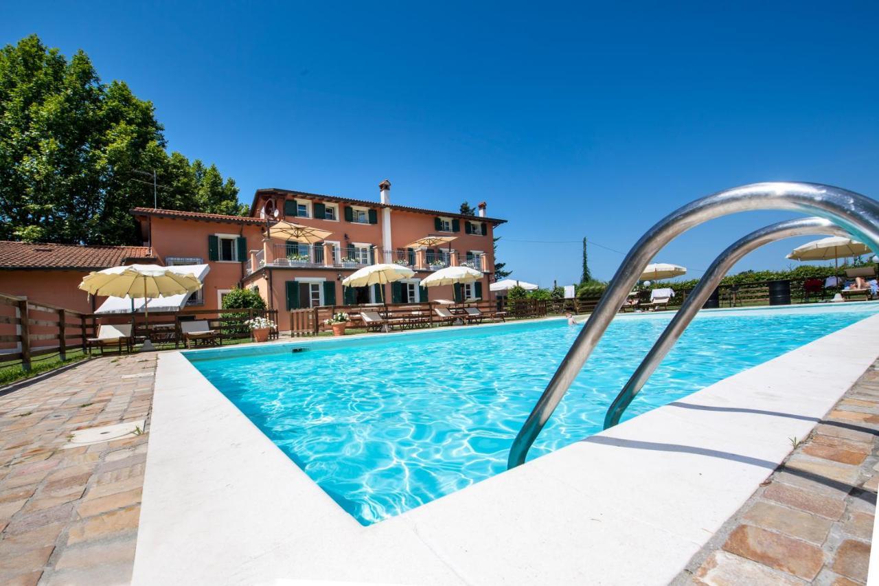 Relais Villa Isabel Пьетразанта Экстерьер фото