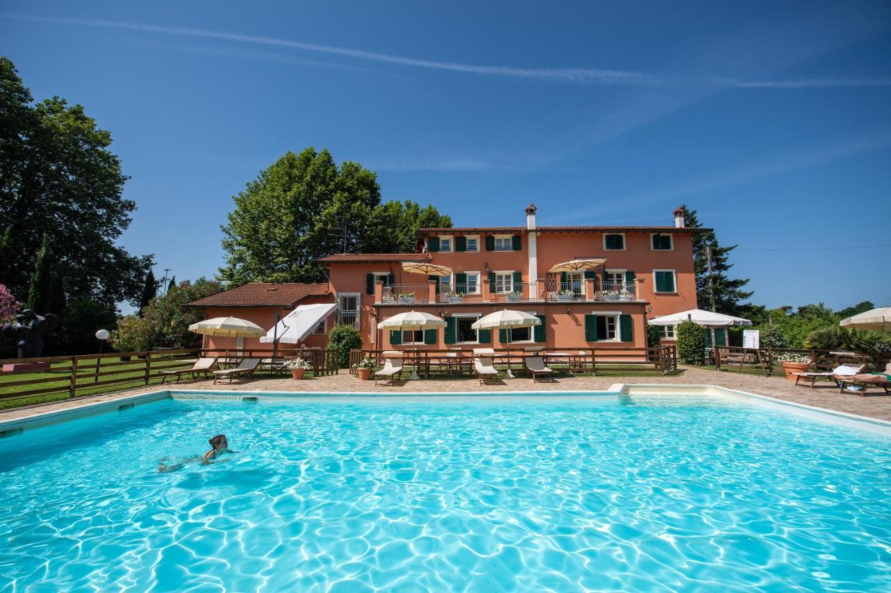 Relais Villa Isabel Пьетразанта Экстерьер фото