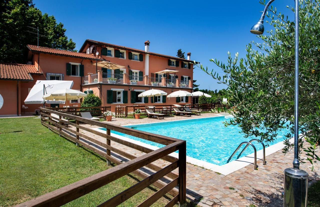 Relais Villa Isabel Пьетразанта Экстерьер фото